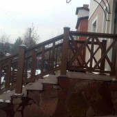 Ограждения крыльца из древесно-полимерного-композита (ДПК)